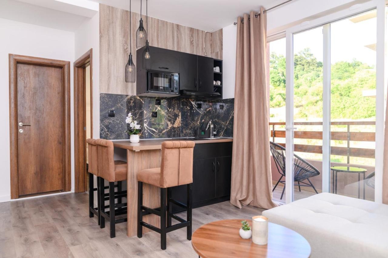 Apartmani Zat 소코 반자 외부 사진